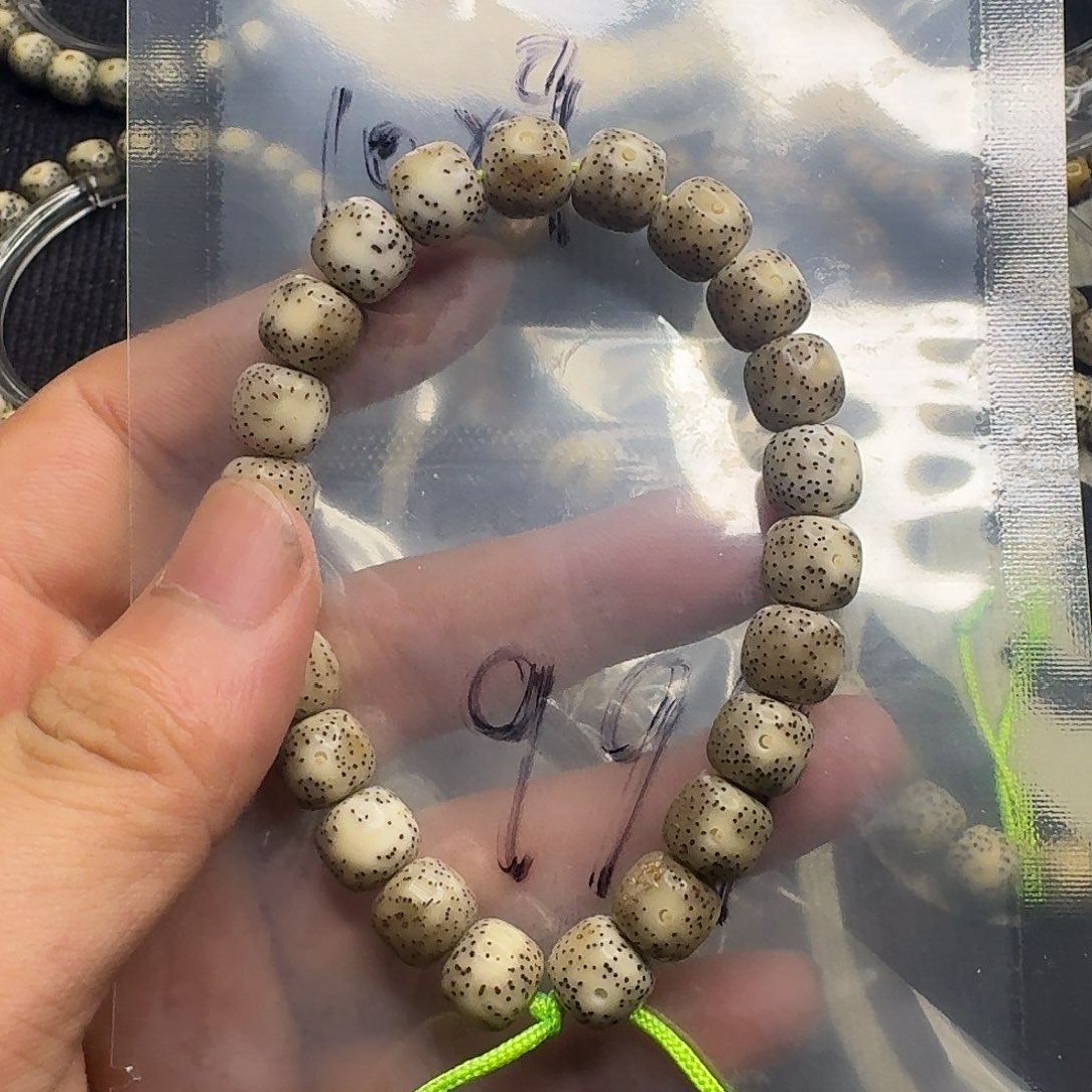 星月菩提手串贯穿留白999