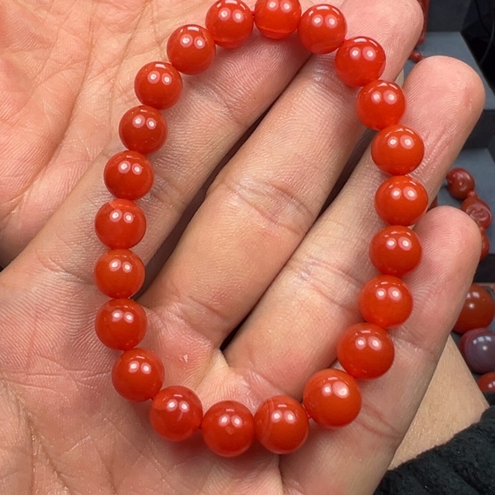 南红玛瑙手串未镶嵌