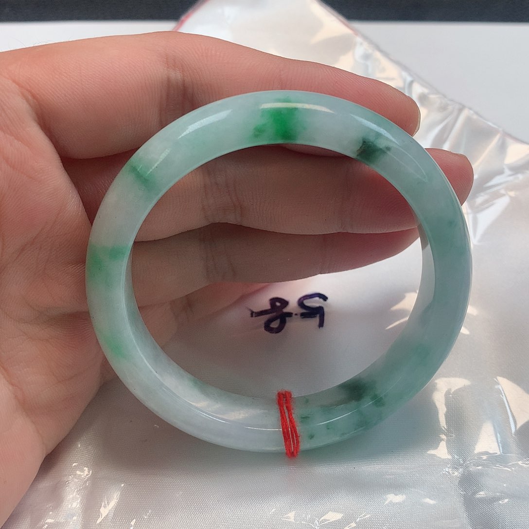 翡翠手镯未镶嵌260号