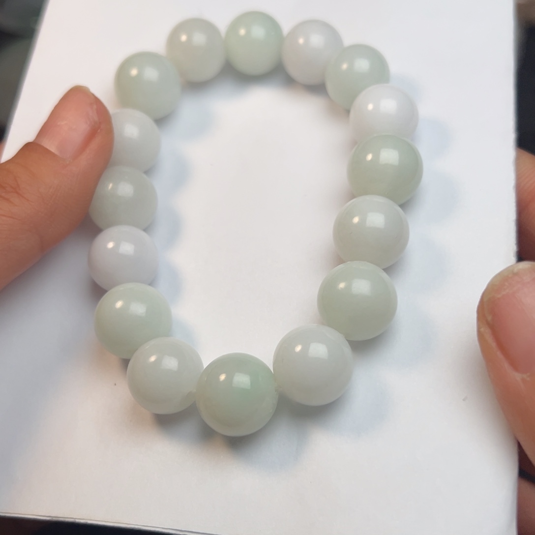 翡翠颈饰未镶嵌翡翠手串