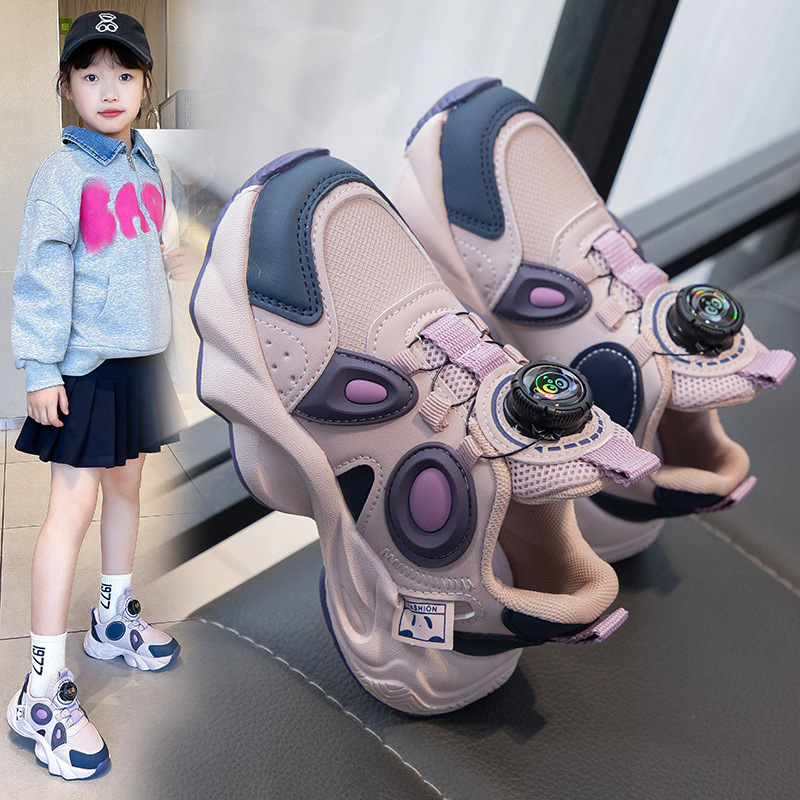 儿童旋转纽扣运动鞋2025春季新款男女童休闲跑步鞋轻便熊猫跑步鞋