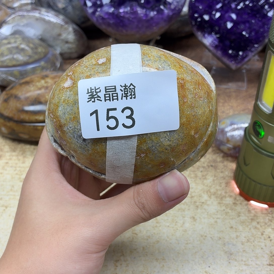 未镶嵌水晶大型摆件（非配饰）