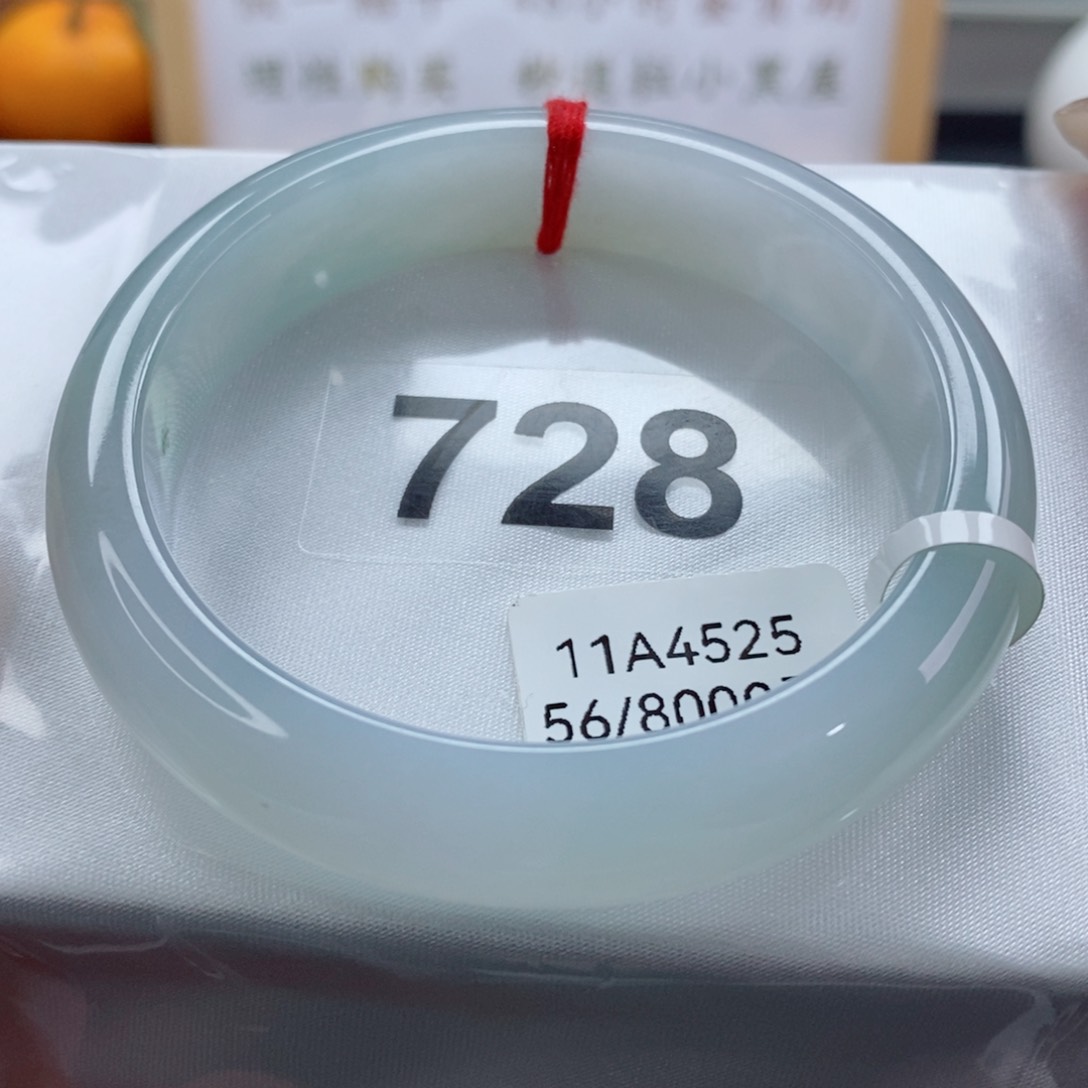 翡翠手镯未镶嵌天然A货翡翠手镯