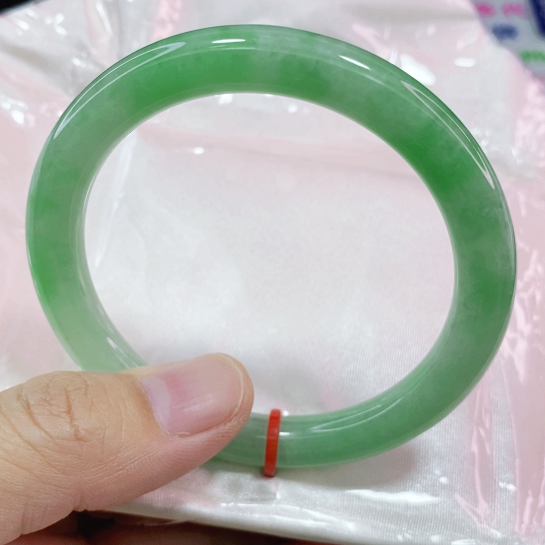 未镶嵌手镯翡翠54.5圈口圆条完整货头