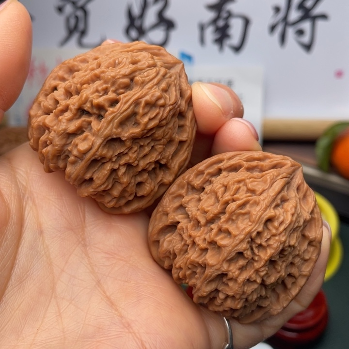 文玩核桃吊坠冰*44尺奥迪高炮