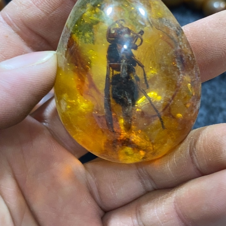 滴血莲花菩提吊坠