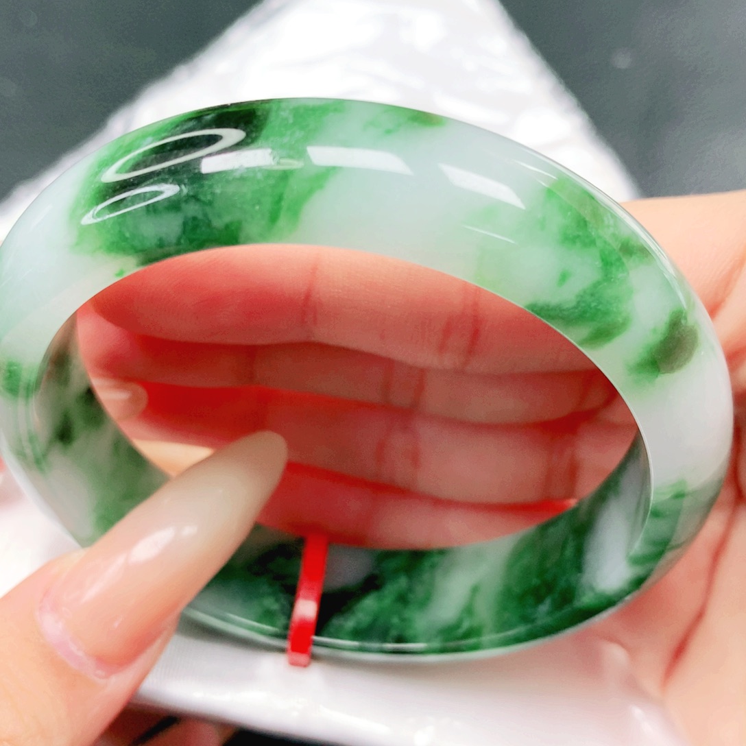 翡翠未镶嵌手镯59