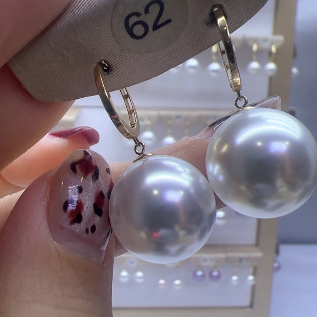 淡水珍珠耳饰18K金镶嵌