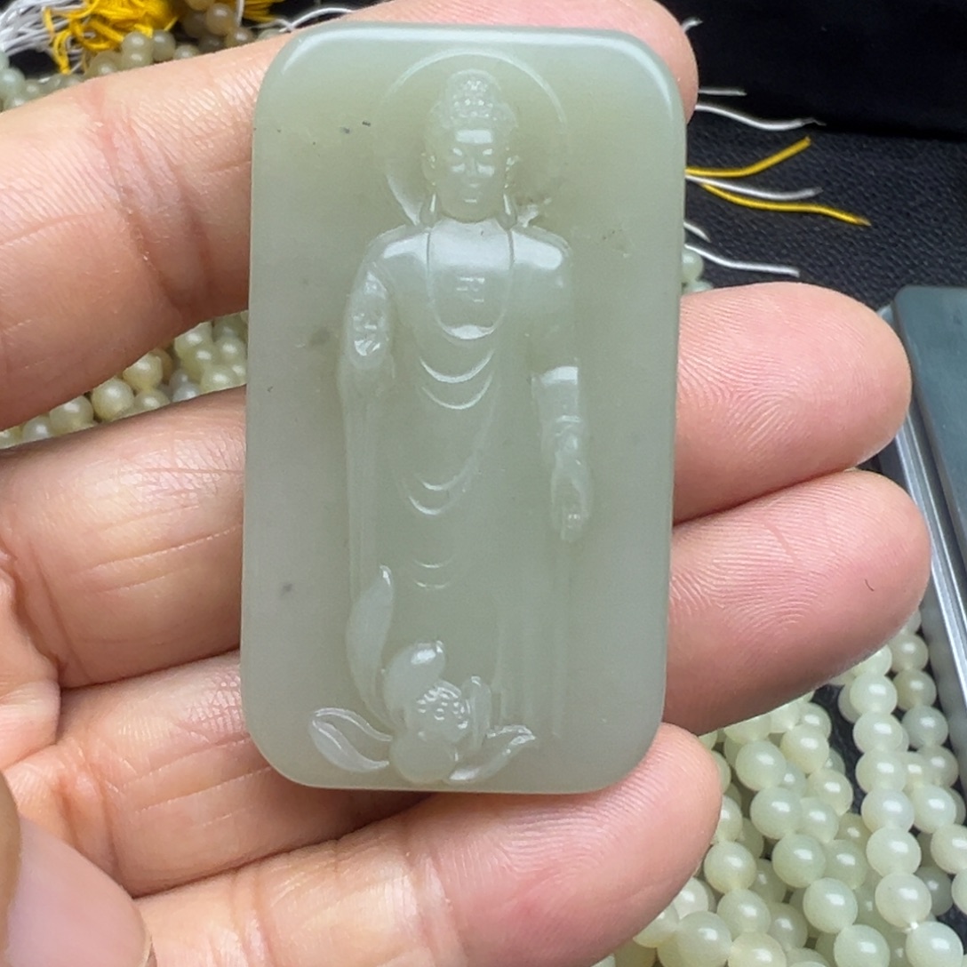 和田玉（糖玉）未镶嵌吊坠(不含链)