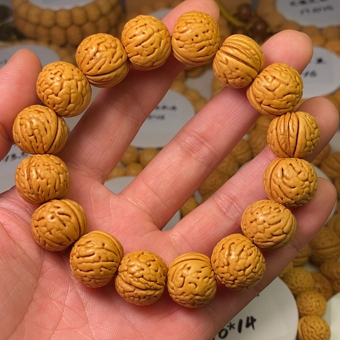 随***心吊坠桃核精品桃核手串金丹