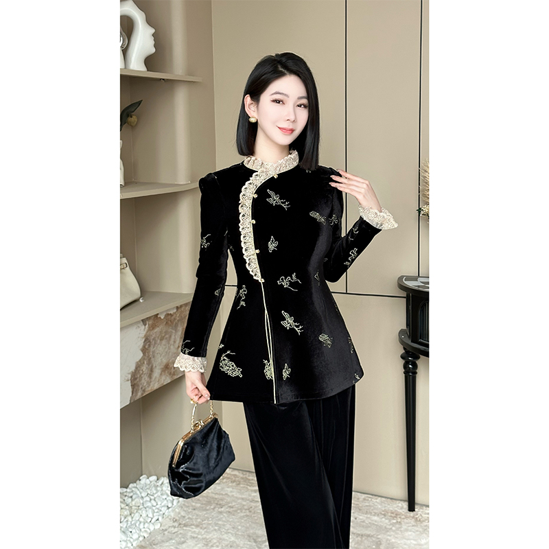 格娜秋冬新款高级感显贵两件套国风花边设计师款上档次显瘦女套装
