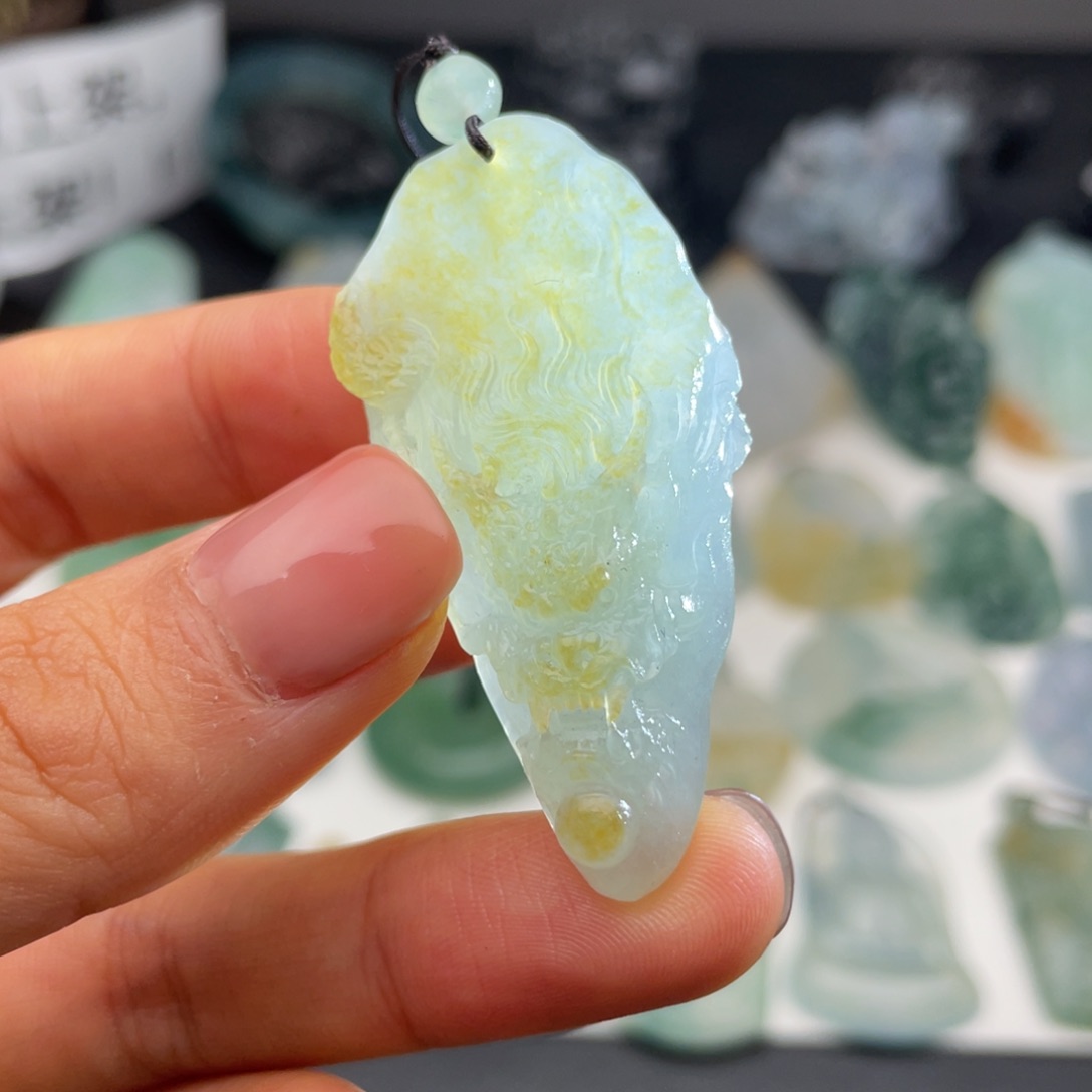 定制翡翠未镶嵌龙牌