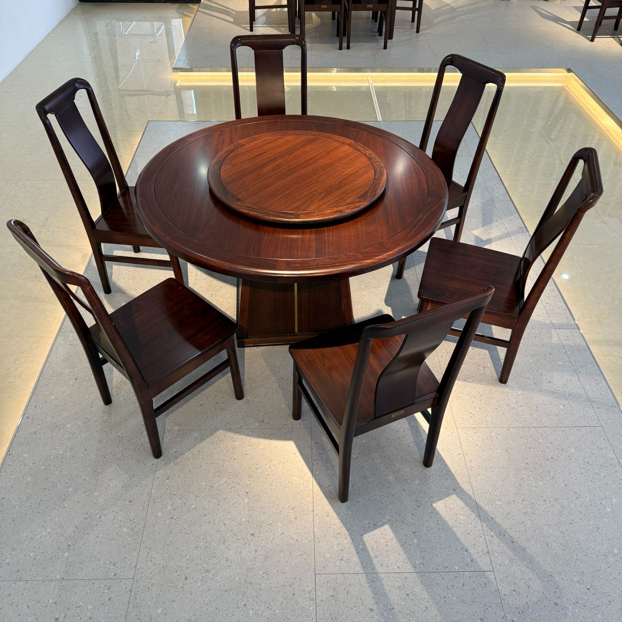 W999新中式乌金木全实木大圆桌大圆台别墅高端圆桌木面/岩板面