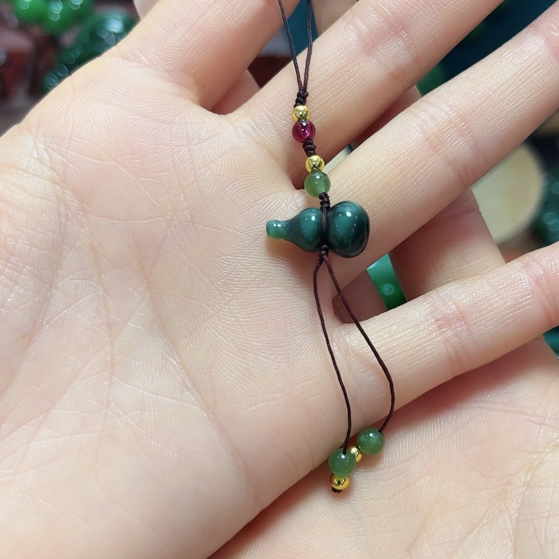 和田玉挂件微瑕处理未镶嵌小*幺