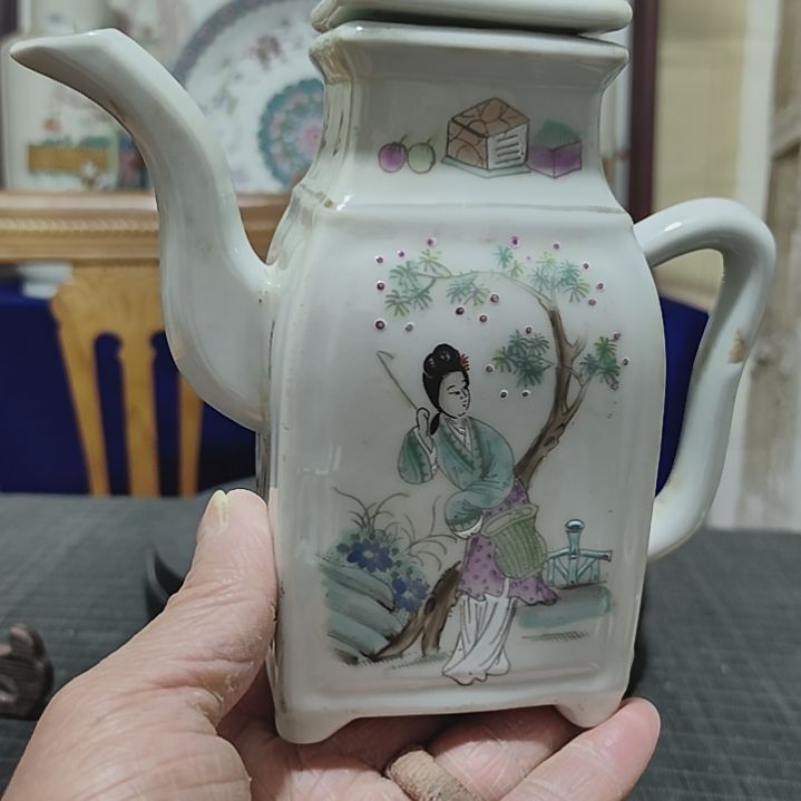 @***博瓷片698368365568663385696888