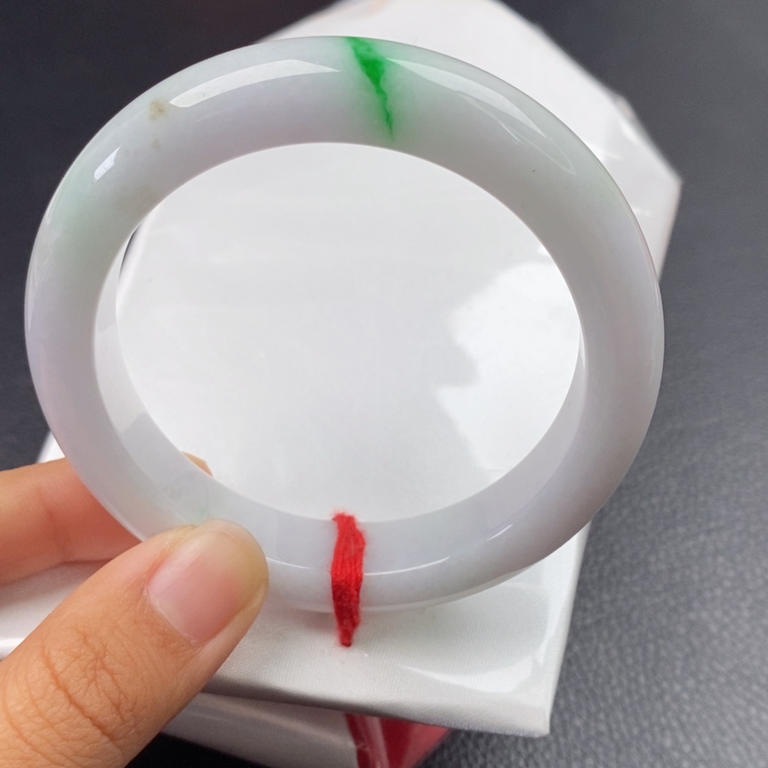 翡翠手镯未镶嵌5657正圈