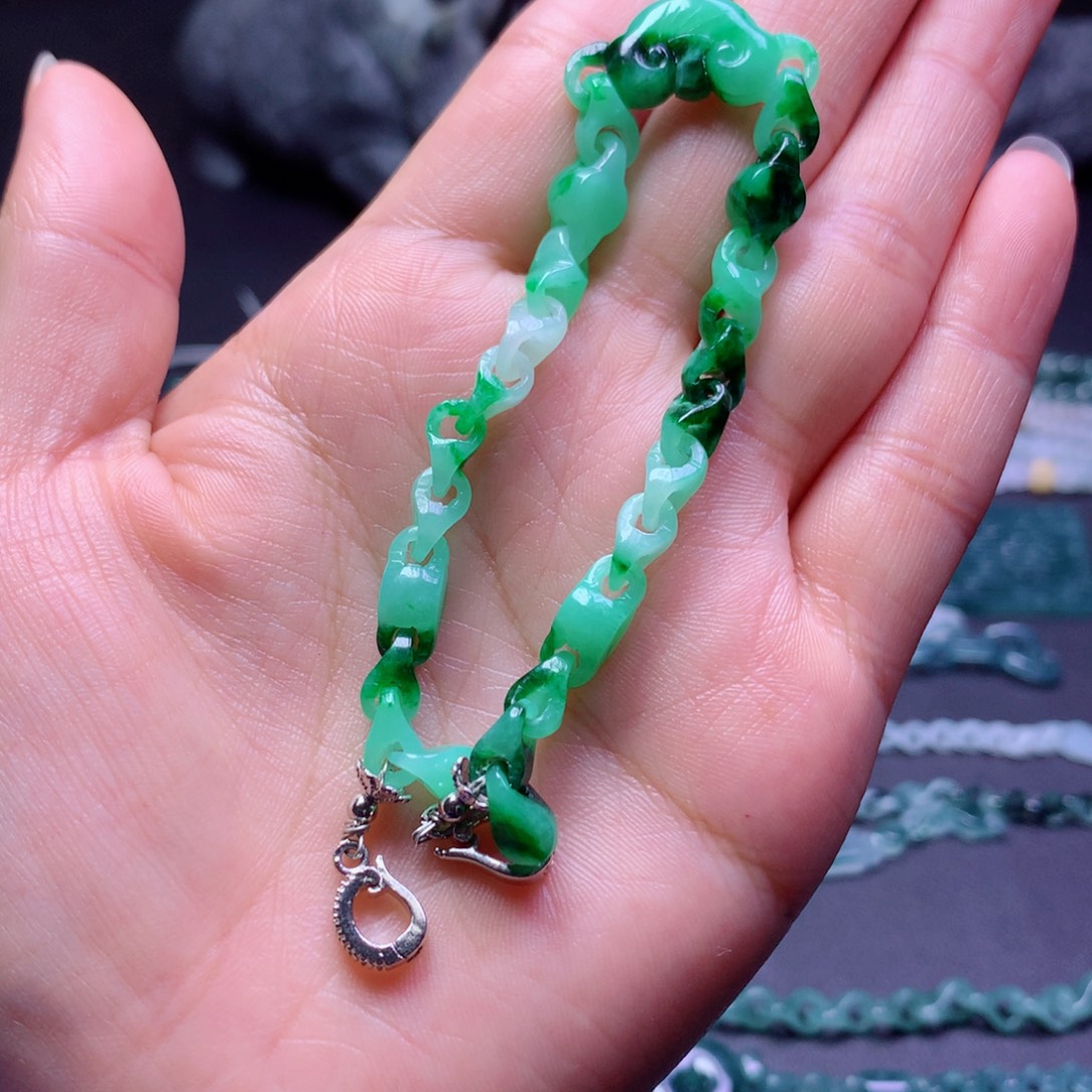 惠***哥定制翡翠未镶嵌翡翠