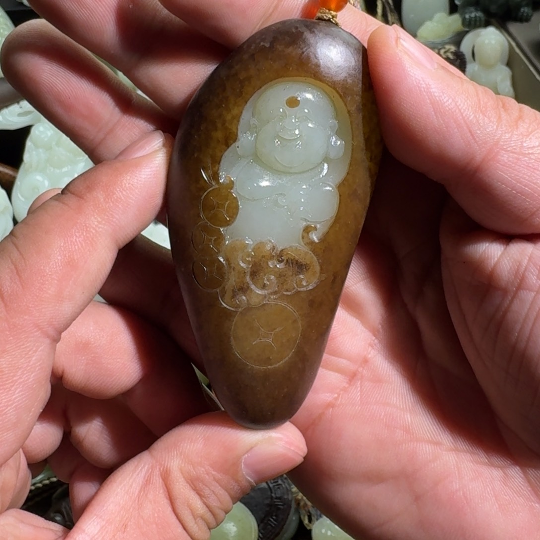 和田玉颈饰未镶嵌