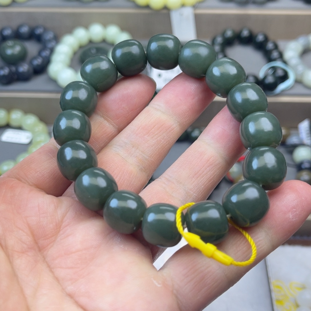 和田玉手链未镶嵌