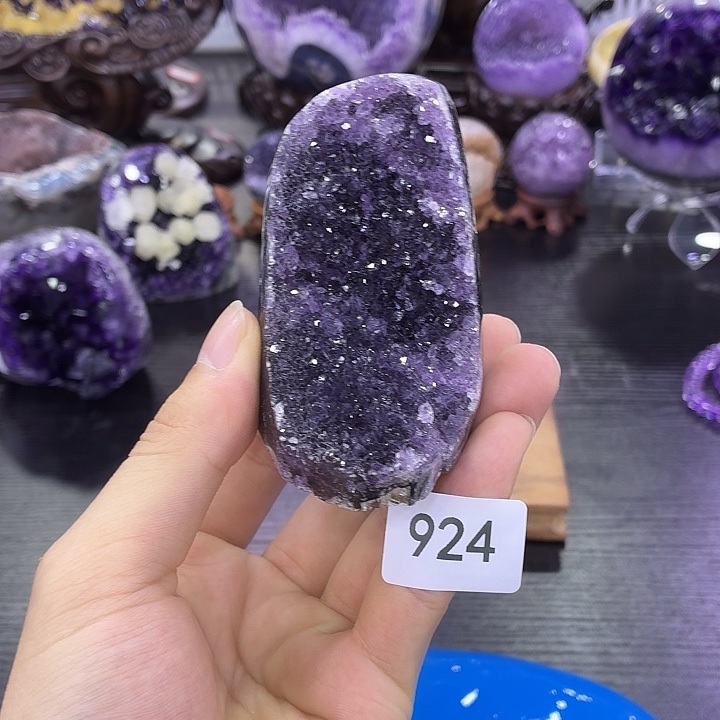 大型摆件（非配饰）未镶嵌水晶
