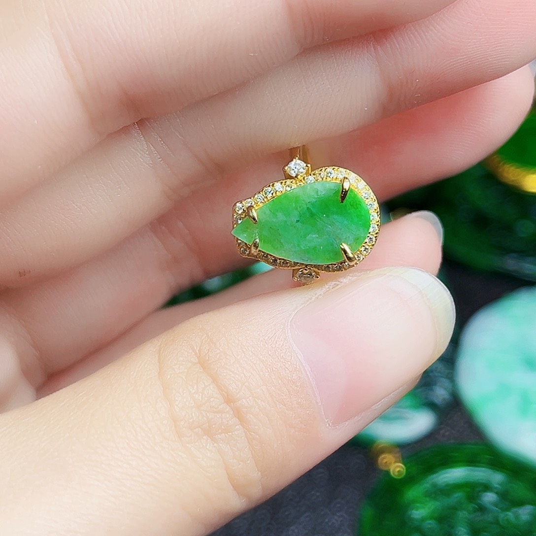 颈饰银S925镶嵌翡翠多样性