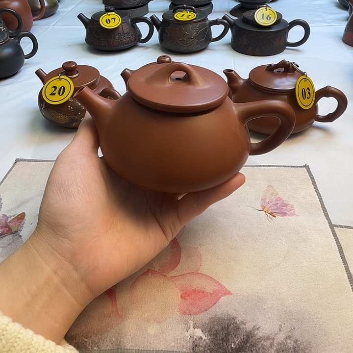ā*ē广西钦州坭兴陶茶壶
