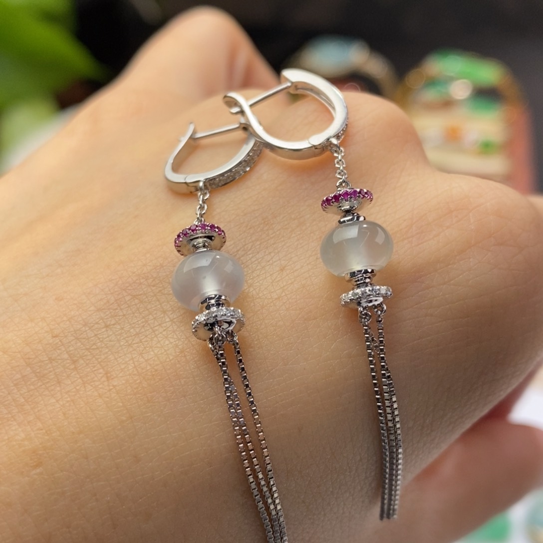 翡翠耳饰18K金镶嵌耳坠