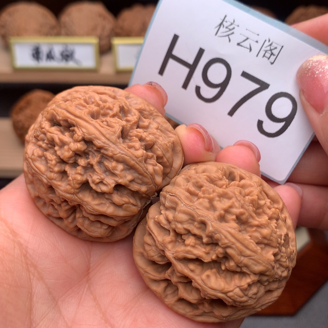 文玩核桃把件43全品原桩大粗筋