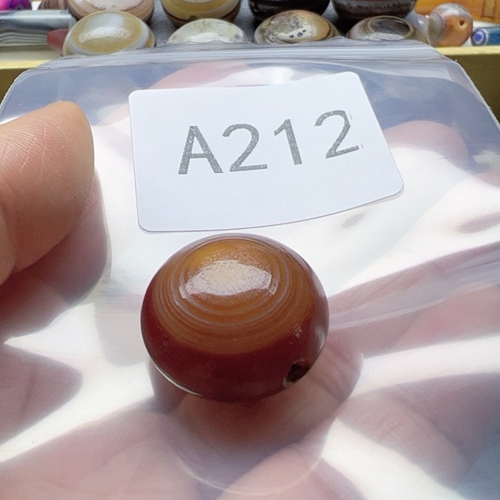 尘***溺玛瑙/玉髓未镶嵌手链