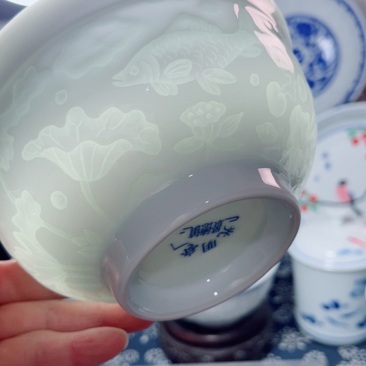 青花玲珑5.5寸饭碗鱼藻纹