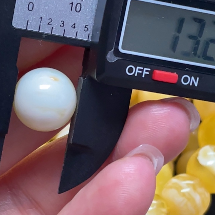 蜜蜡未镶嵌裸石201