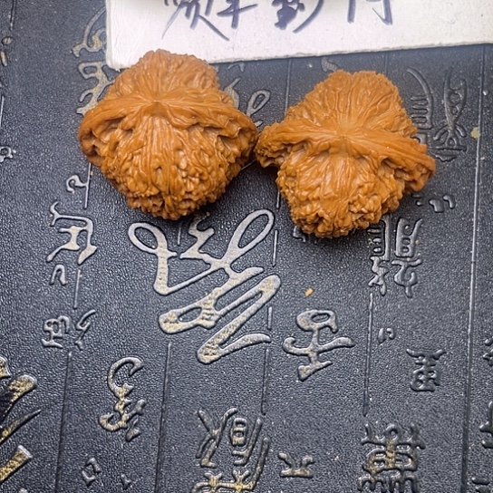 吊坠文玩核桃南将