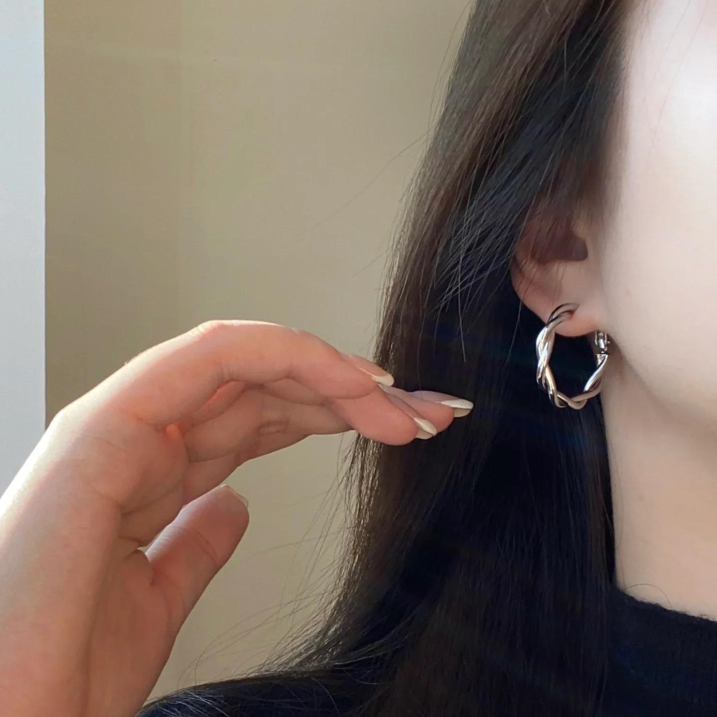 纯铜耳饰 S925银针3cm麻花耳圈不掉色耳饰欧美ins时尚设计感