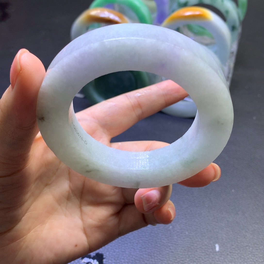 未镶嵌翡翠定制翡翠