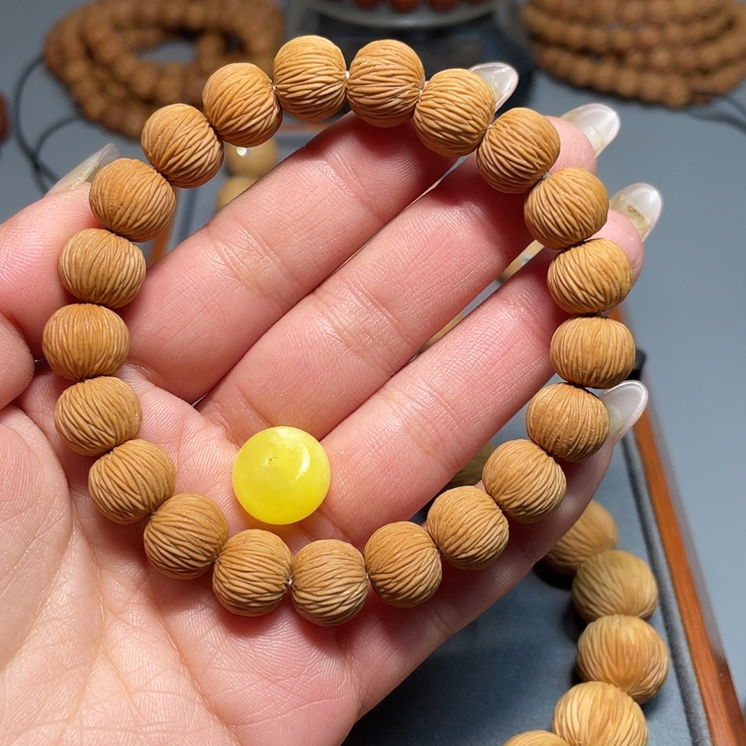 随****猴头核桃手串金丝