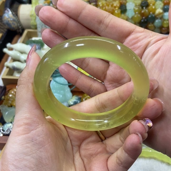 蛇纹石玉手镯未镶嵌鱼*鱼