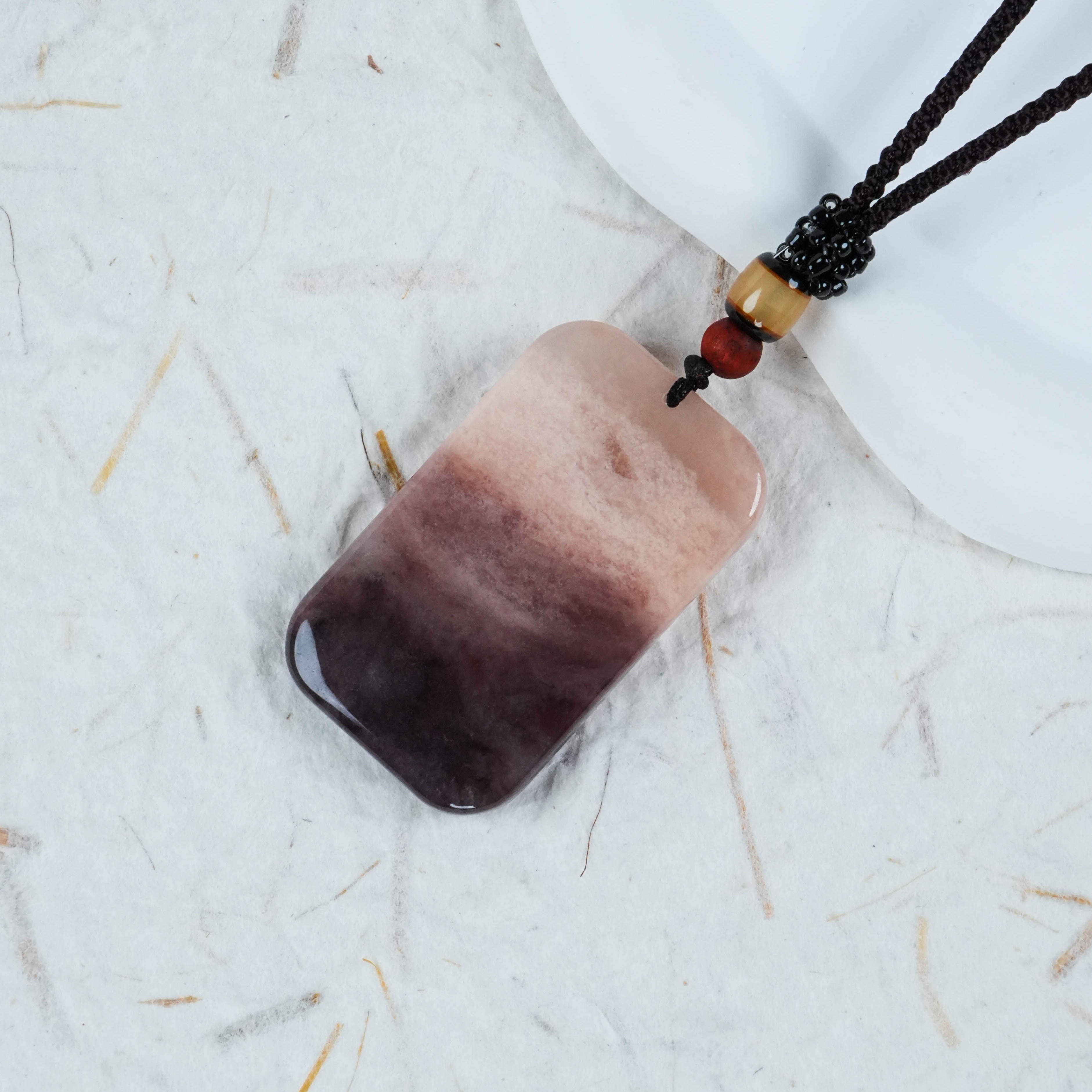 Y-668 天然金丝玉 紫罗兰渐变平安牌 配绳