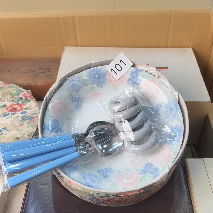 瓷片很好看的盘子