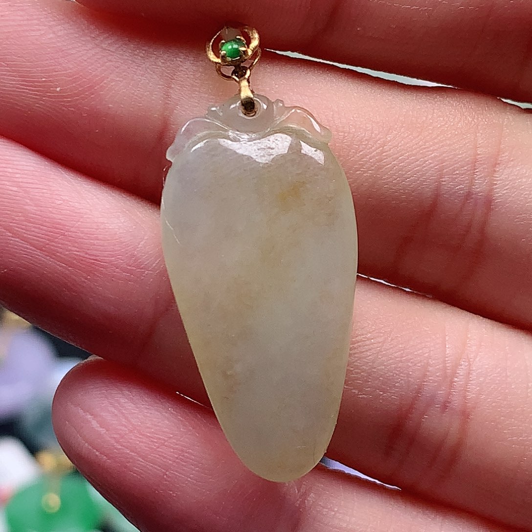 颈饰18K金镶嵌翡翠翡翠吊坠