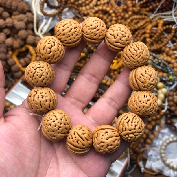 AAA脑纹大桃核手串21-22mm左右脑纹桃核手串