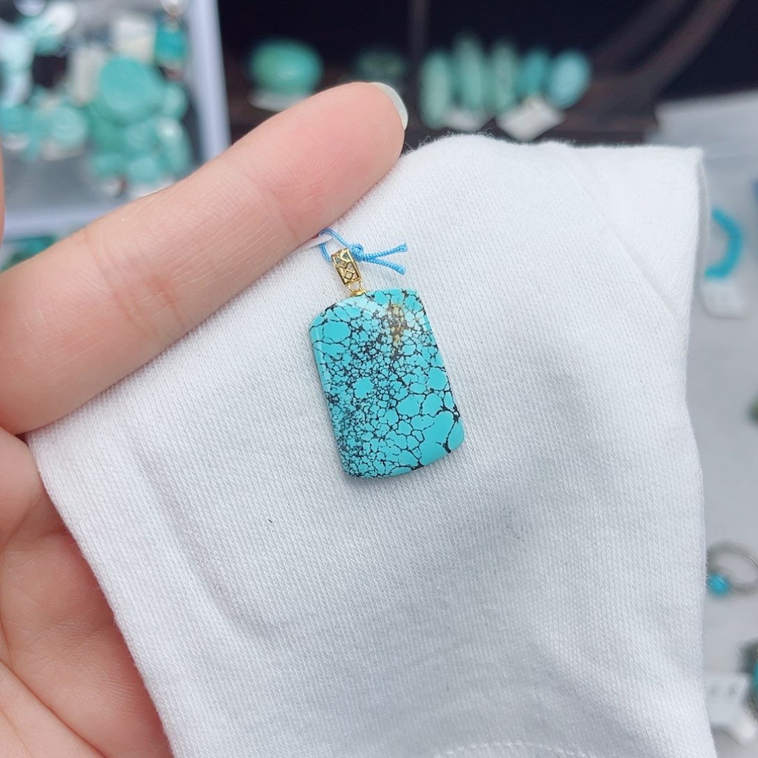 绿松石18K金镶嵌绿松石