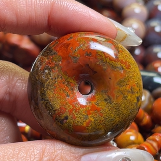 玛瑙/玉髓未镶嵌吊坠