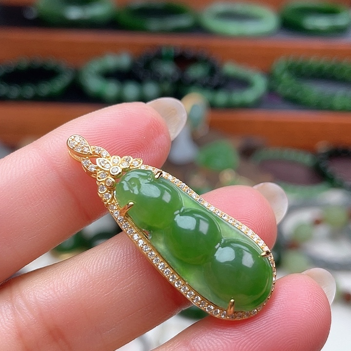 和田玉（碧玉）颈饰银S925镶嵌