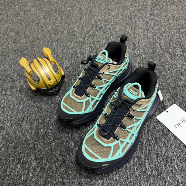 未使用 DIOR/迪奥 /41码/B31/藤纹格休闲鞋/公价9300/GM000076