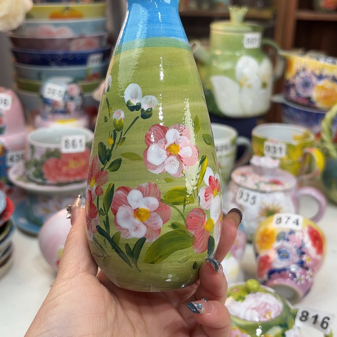 瓷片在这里我们都有很多话需要你