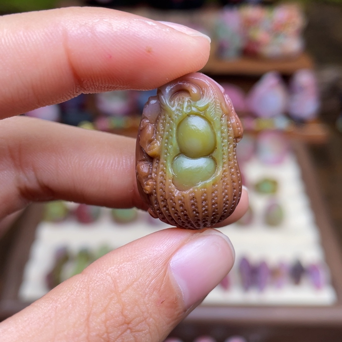 玛瑙/玉髓珠宝半成品未镶嵌盐源玛瑙福利花生