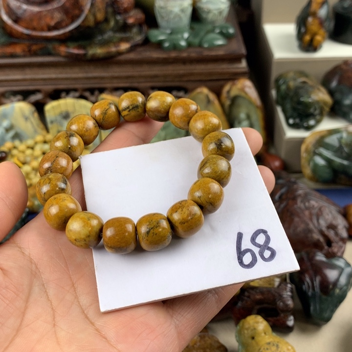 岫岩河磨玉（透闪石质玉）手串未镶嵌微*