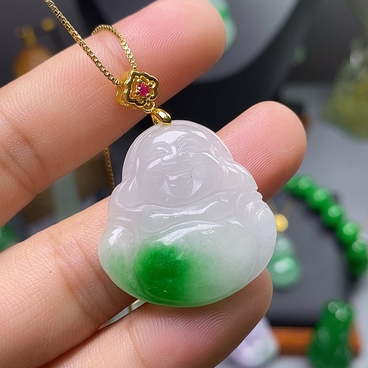 吊坠(赠链)未镶嵌翡翠