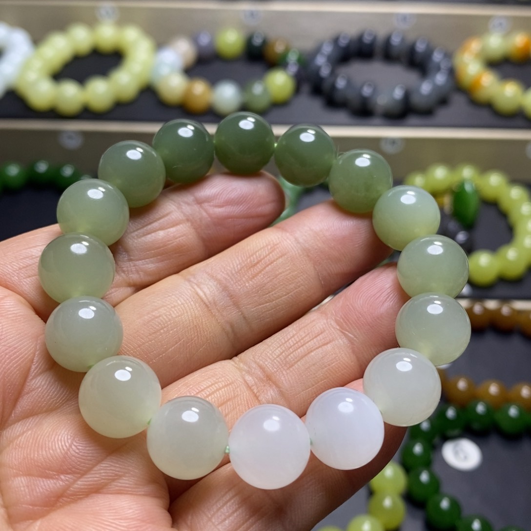 和田玉手串未镶嵌