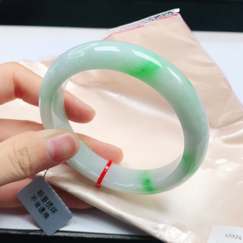 【闪购商品】翡翠手镯未镶嵌天然缅甸a货手镯57+